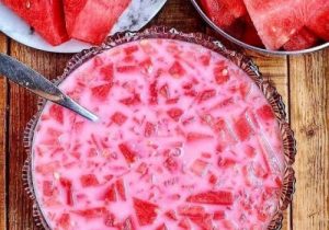ide jualan minuman segar yang bisa di coba dijual ketika Bazar Ramadhan yang tentunya banyak bonus untuk kesehatan tubuh karena bahan-bahan yang menyehatkan. Minuman segar jamin menang di jitu pasti laku banyak dibeli.